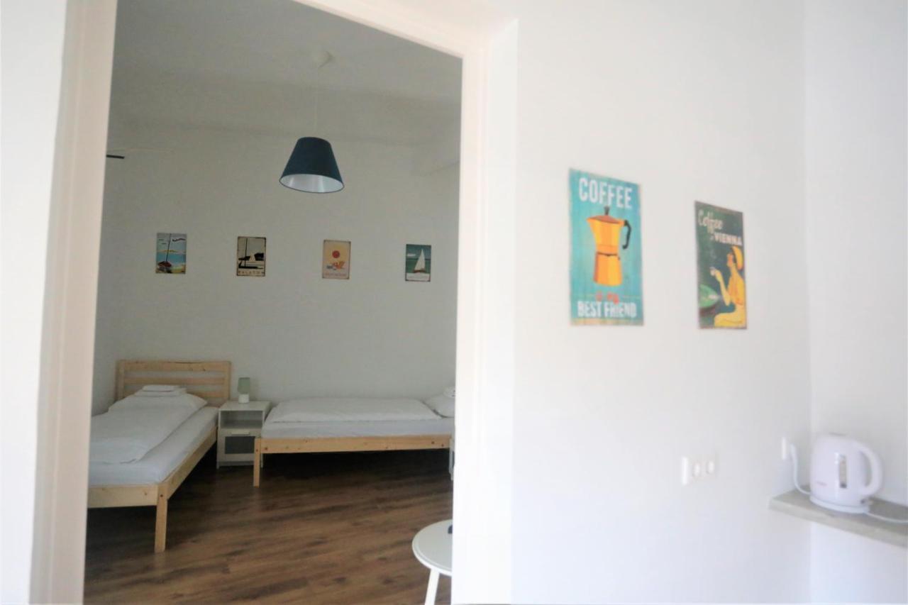 Jokai 19 Vendeghaz Apartment Veszprem Exterior photo