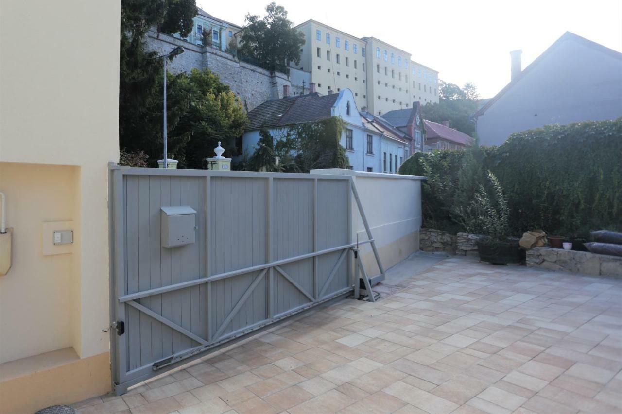 Jokai 19 Vendeghaz Apartment Veszprem Exterior photo